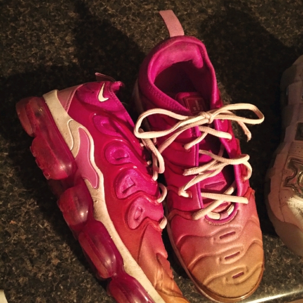 Nike shoes